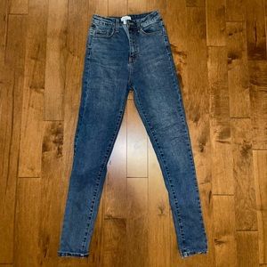 25 Forever21 jeans 👖
